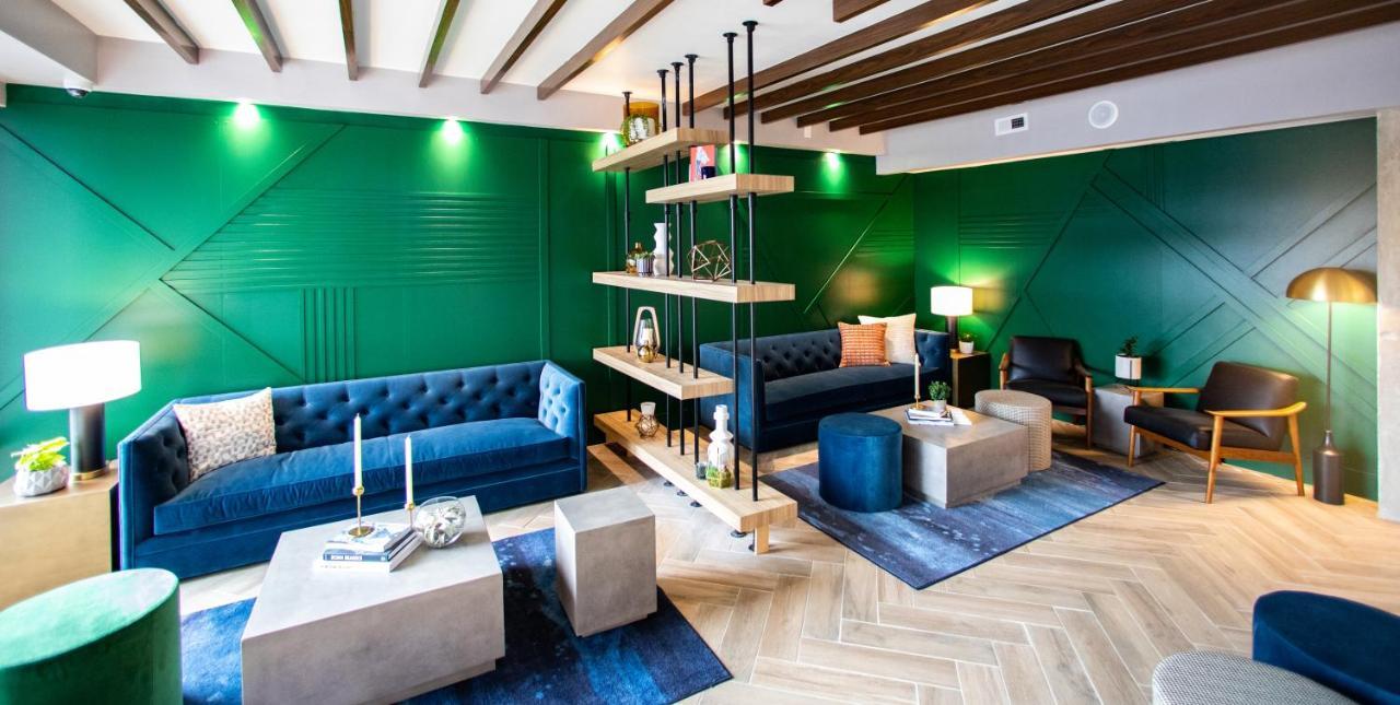 Hotel Denim Greensboro Ngoại thất bức ảnh