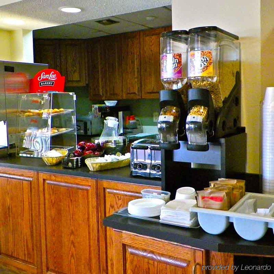 Hotel Denim Greensboro Ngoại thất bức ảnh
